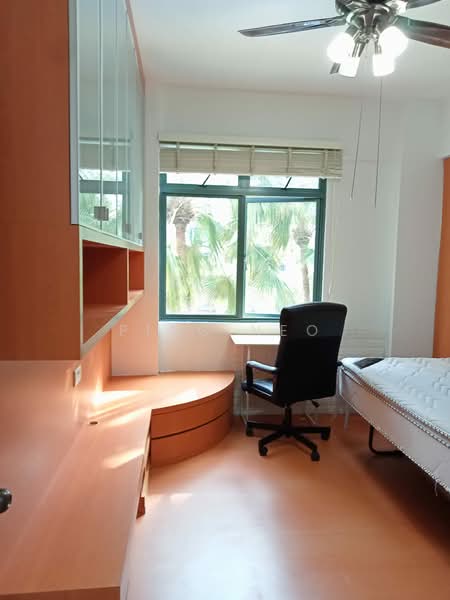 Summerdale, 10 Boon Lay Drive, Room Rental, 180 sqft, Condominium For Rent, by Ping Neo, 500184783 - Bedroom - PropertyGuru.com.sg