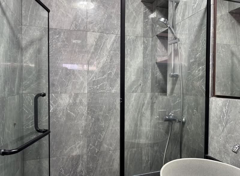 148 Mei Ling Street, 148 Mei Ling Street, 4 Bedrooms, 1,614 sqft, HDB Flat For Sale, by Ade Chua, 500184784 - Bathroom - PropertyGuru.com.sg