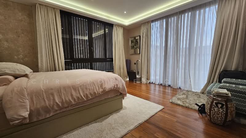 OPERA ESTATE, Opera Estate, 7 Bedrooms, 5,500 sqft, Semi-Detached House For Sale, by Christopher Chow, 500184794 - PropertyGuru.com.sg