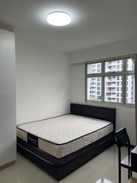 879B Tampines Avenue 8, 879B Tampines Avenue 8, Room Rental, 150 sqft, HDB Flat For Rent, by Petrina Ngo, 500184810 - Bedroom - PropertyGuru.com.sg