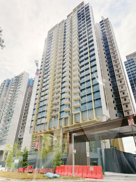 Pinetree Hill, 30 Pine Grove, 3 Bedrooms, 969 sqft, Condominium For Sale, by Desmond Lian, 500184825 - Exterior - PropertyGuru.com.sg