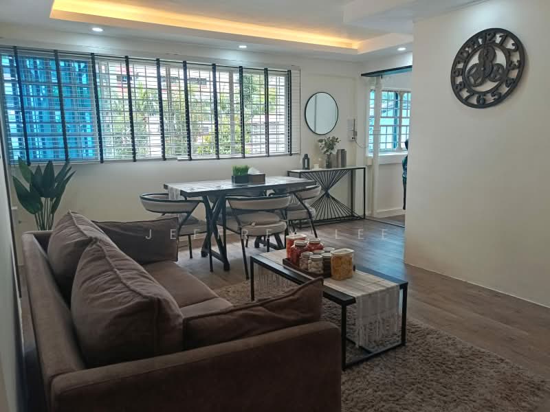 605 Yishun Street 61, 605 Yishun Street 61, 3 Bedrooms, 905 sqft, HDB Flat For Rent, by Jeffrey Lee, 500184827 - Living Room - PropertyGuru.com.sg
