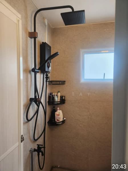 128 Kim Tian Road, 128 Kim Tian Road, Room Rental, 150 sqft, HDB Flat For Rent, by Aida Tay, 500184829 - Bathroom - PropertyGuru.com.sg
