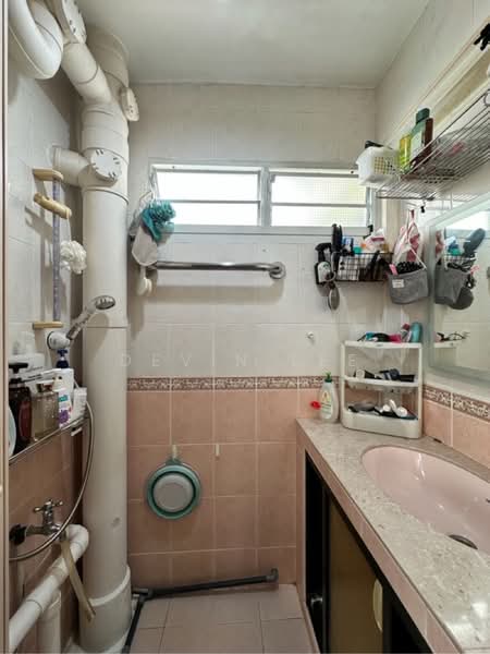 2 Holland Avenue, 2 Holland Avenue, 2 Bedrooms, 785 sqft, HDB Flat For Sale, by Devin Lee, 500184837 - PropertyGuru.com.sg
