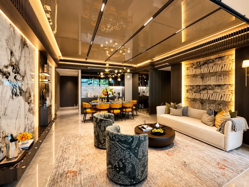 Move In! TOP in 3 Months, Mins to MRT, , 5 Bedrooms, 1,690 sqft, Condominium For Sale, by Lee Hui Jun (Joy), 500184844 - Living Room - PropertyGuru.com.sg