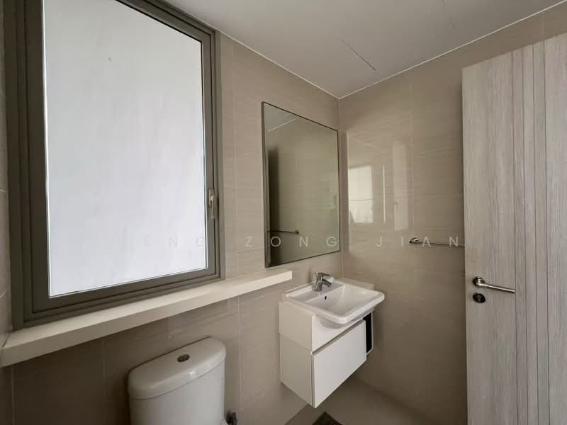 Sea Esta, 20 Pasir Ris Link, 3 Bedrooms, 1,711 sqft, Condominium For Sale, by Zheng Zong Jian, 500184859 - Bathroom - PropertyGuru.com.sg