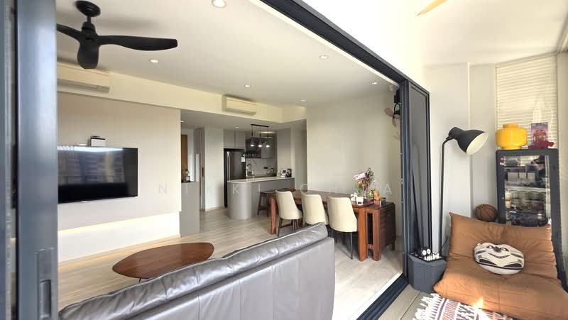River Isles, Punggol Central, 3 Bedrooms, 1,141 sqft, Condominium For Sale, by Nikki Chua, 500184866 - Living Room - PropertyGuru.com.sg