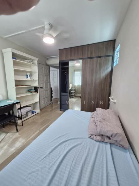 135 Bedok Reservoir Road, 135 Bedok Reservoir Road, Room Rental, 200 sqft, HDB Flat For Rent, by Andrew Tang, 500184869 - Bedroom - PropertyGuru.com.sg