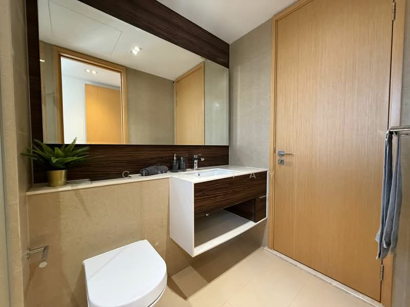Commonwealth Towers, , 3 Bedrooms, 904 sqft, Condominium For Sale, by Cindy Tay, 500184870 - Bathroom - PropertyGuru.com.sg