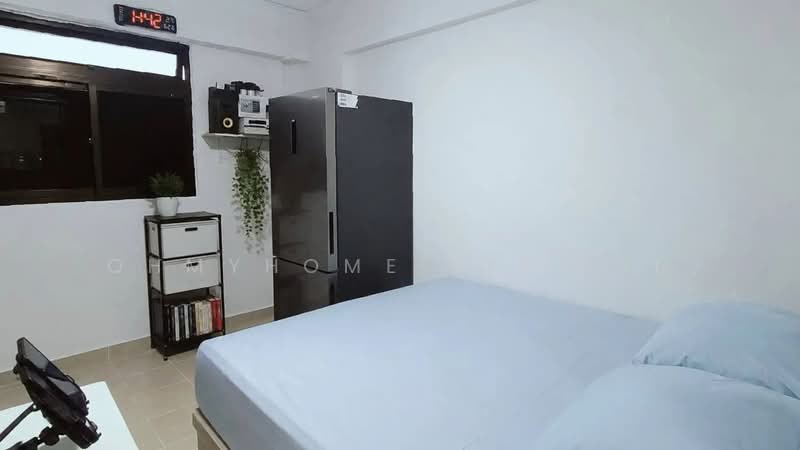 138 Bedok North Street 2, 138 Bedok North Street 2, 2 Bedrooms, 721 sqft, HDB Flat For Sale, by Jayden Saravannan, 500184873 - Bedroom - PropertyGuru.com.sg