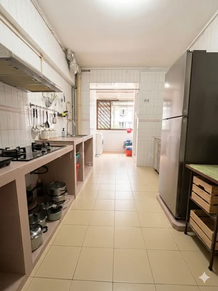 42A Sims Drive, 42A Sims Drive, 4 Bedrooms, 1,313 sqft, HDB Flat For Sale, by Faith Wong 王蕙蕙, 500184875 - Kitchen - PropertyGuru.com.sg