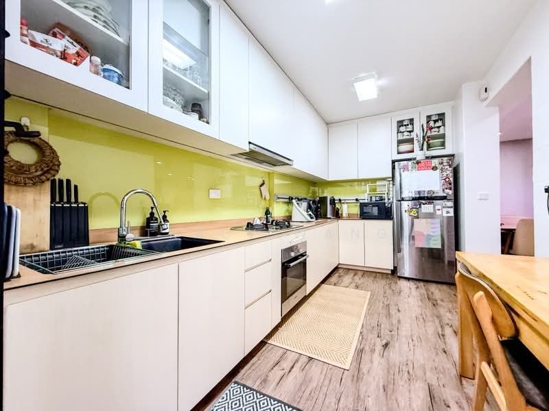 546B Segar Road, 546B Segar Road, 3 Bedrooms, 1,205 sqft, HDB Flat For Sale, by Tracy Wang, 500184876 - PropertyGuru.com.sg