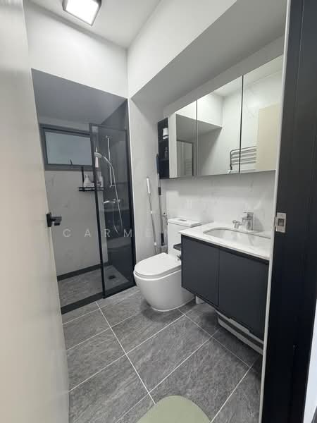 519B Tampines Central 8, 519B Tampines Central 8, 3 Bedrooms, 1,162 sqft, HDB Flat For Sale, by Carmen Yap, 500184901 - Bathroom - PropertyGuru.com.sg