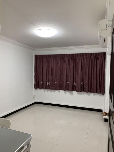 220 Jurong East Street 21, 220 Jurong East Street 21, 3 Bedrooms, 1,270 sqft, HDB Flat For Sale, by Irene Tay, 500184912 - Interior - PropertyGuru.com.sg
