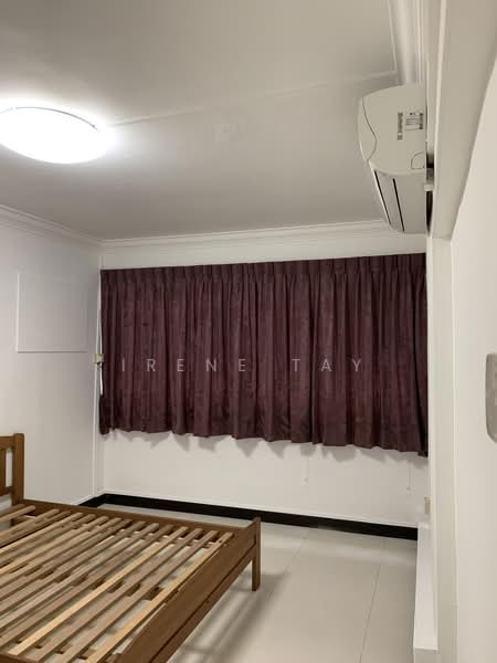 220 Jurong East Street 21, 220 Jurong East Street 21, 3 Bedrooms, 1,270 sqft, HDB Flat For Sale, by Irene Tay, 500184912 - Bedroom - PropertyGuru.com.sg