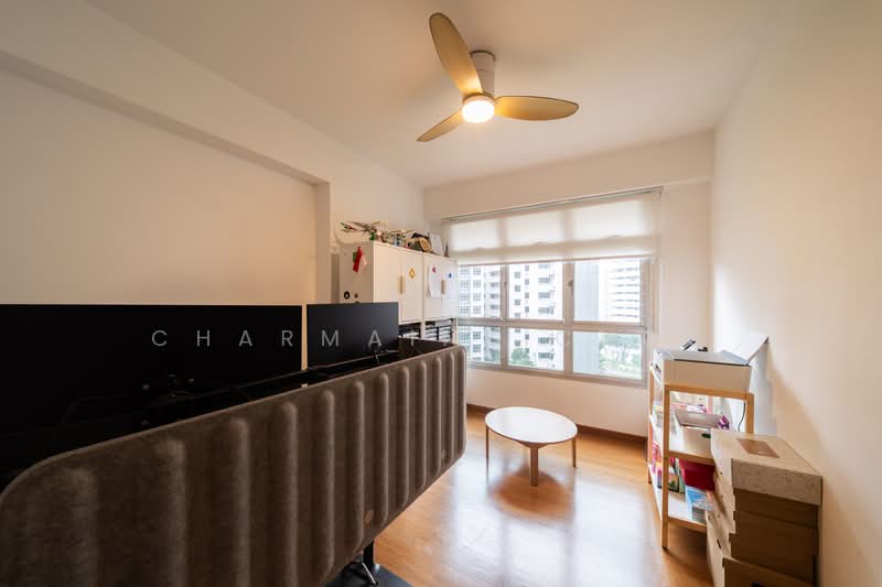 875B Tampines Street 86, 875B Tampines Street 86, 3 Bedrooms, 1,001 sqft, HDB Flat For Sale, by Charmaine Choo, 500184921 - Study - PropertyGuru.com.sg