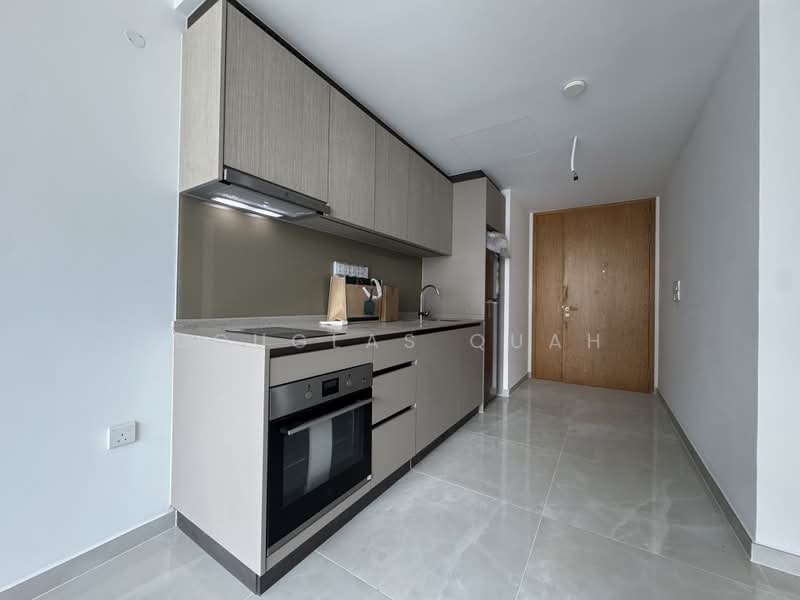 Penrose, 22 Sims Drive, 1 Bedroom, 474 sqft, Condominium For Rent, by Douglas Quah, 500184924 - Kitchen - PropertyGuru.com.sg