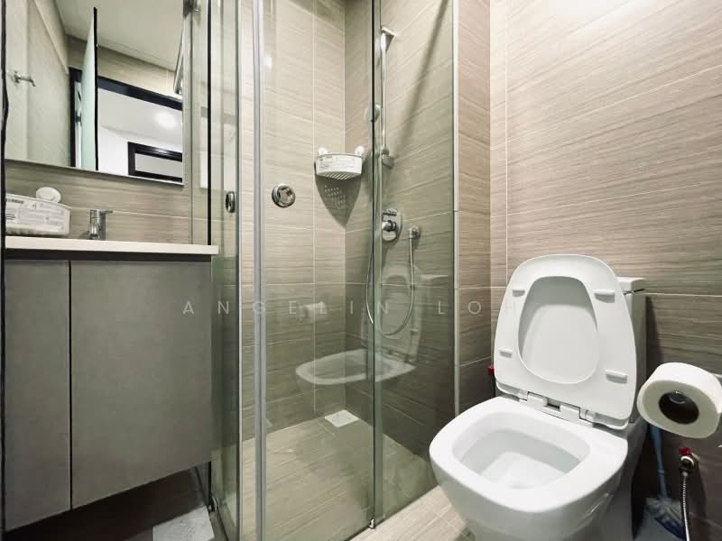 Guillemard Suites, 213 Guillemard Road, 1 Bedroom, 398 sqft, Apartment For Rent, by Angelin Loh, 500184928 - Bathroom - PropertyGuru.com.sg