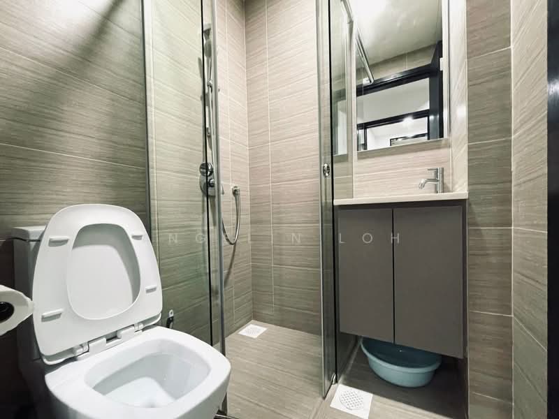 Guillemard Suites, 213 Guillemard Road, 1 Bedroom, 398 sqft, Apartment For Rent, by Angelin Loh, 500184928 - Bathroom - PropertyGuru.com.sg