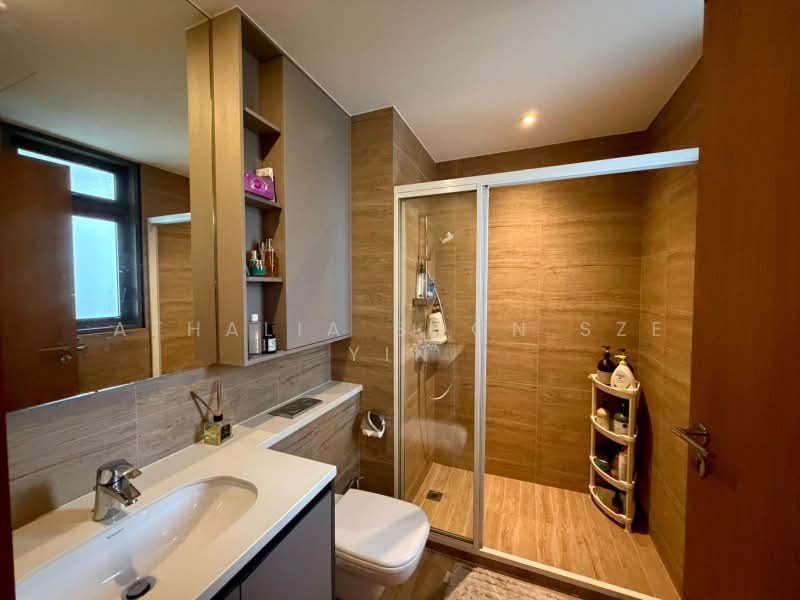 Rivercove Residences EC, 20 Anchorvale Ln, 3 Bedrooms, 1,076 sqft, Condominium For Sale, by Athalia Soon Sze Yin, 500184930 - Bathroom - PropertyGuru.com.sg