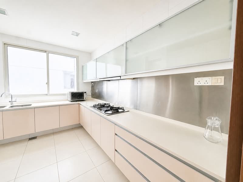 The Sea View, 39 Amber Road, 4 Bedrooms, 1,647 sqft, Condominium For Rent, by Kelly Lim, 500184931 - Kitchen - PropertyGuru.com.sg