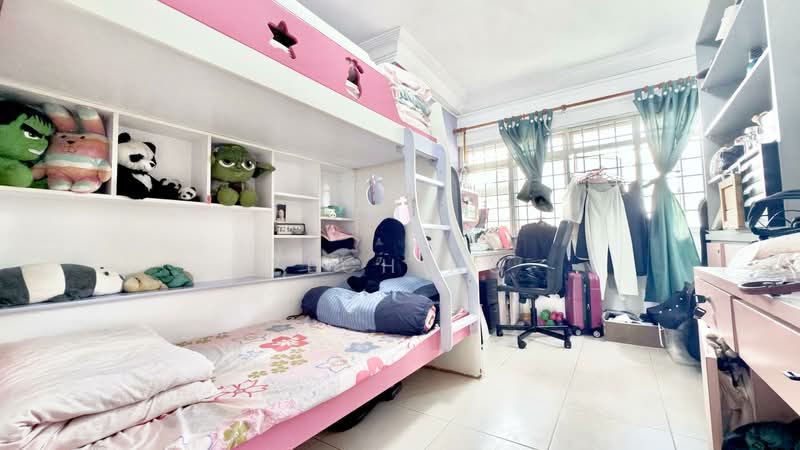 444 Ang Mo Kio Avenue 10, 444 Ang Mo Kio Avenue 10, 4 Bedrooms, 1,754 sqft, HDB Flat For Sale, by Zech Ng, 500184936 - Bedroom - PropertyGuru.com.sg