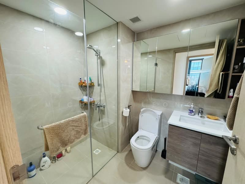 Treasure at Tampines, 57 Tampines Lane, 2 Bedrooms, 678 sqft, Condominium For Rent, by Michelle Leong, 500184949 - Bathroom - PropertyGuru.com.sg