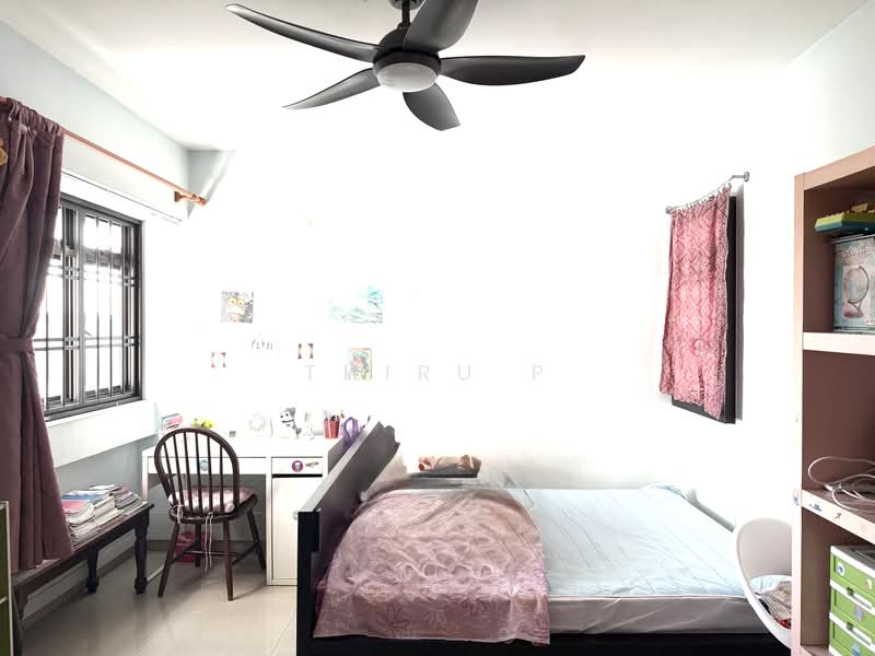 275C Jurong West Street 25, 275C Jurong West Street 25, 3 Bedrooms, 1,194 sqft, HDB Flat For Sale, by Thiru P, 500184953 - Bedroom - PropertyGuru.com.sg