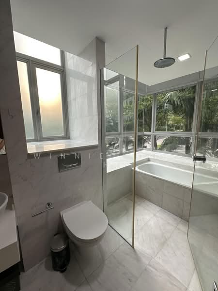 Nathan Residences, 23 Nathan Road, 2 Bedrooms, 775 sqft, Condominium For Sale, by Winnie Loh L H, 500184954 - Bathroom - PropertyGuru.com.sg
