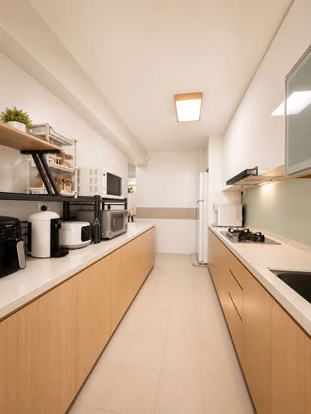 676C Yishun Ring Road, 676C Yishun Ring Road, 3 Bedrooms, 1,216 sqft, HDB Flat For Sale, by Ainsley Chong, 500184956 - Kitchen - PropertyGuru.com.sg