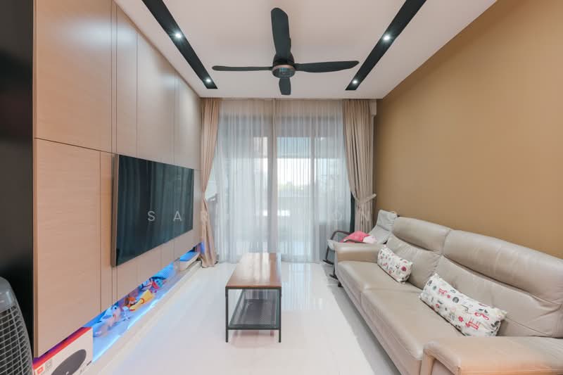 Signature At Yishun, 25 Yishun Street 51, 2 Bedrooms, 775 sqft, Executive Condominium For Sale, by Sarah Wong, 500184958 - Living Room - PropertyGuru.com.sg