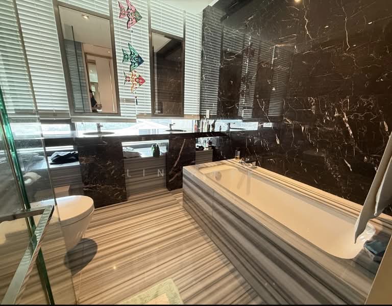 Ardmore 3, 3 Ardmore Park, 3 Bedrooms, 1,744 sqft, Condominium For Sale, by Lin Kwee, 500184961 - Master Bathroom - PropertyGuru.com.sg