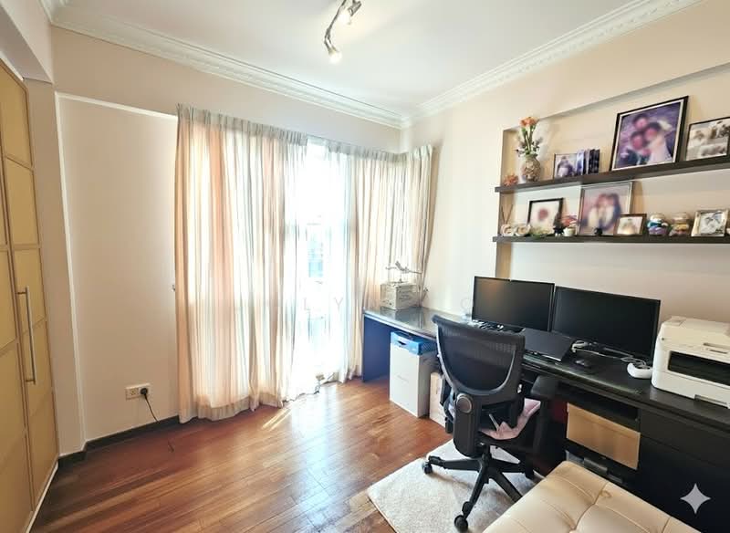 Dahlia Park Condo, 7 Flora Drive, 3 Bedrooms, 1,270 sqft, Condominium For Sale, by Jolyn Fo, 500184969 - Study - PropertyGuru.com.sg