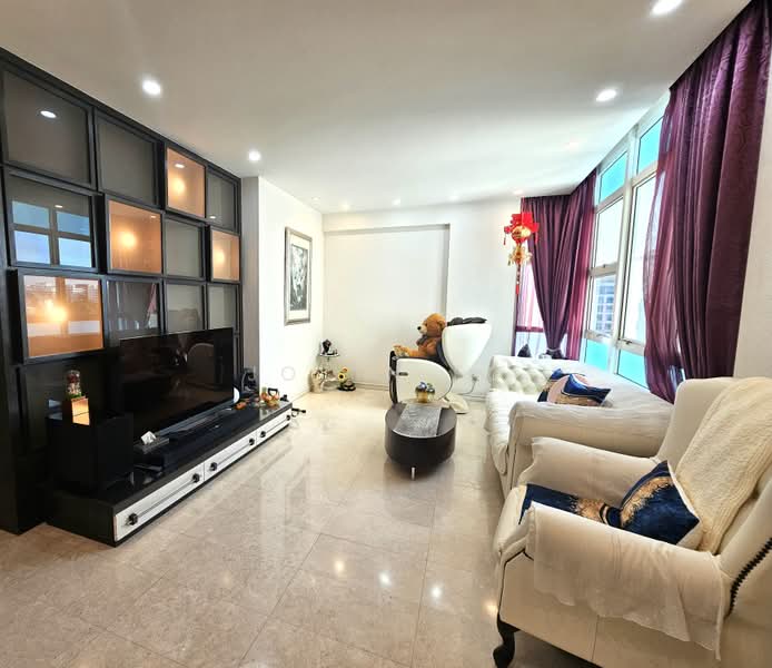 Dahlia Park Condo, 7 Flora Drive, 3 Bedrooms, 1,270 sqft, Condominium For Sale, by Jolyn Fo, 500184969 - Living Room - PropertyGuru.com.sg