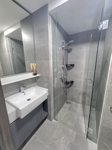 Riverfront Residences, 41 Hougang Avenue 7, 2 Bedrooms, 861 sqft, Condominium For Rent, by Amy Zeng 房姐姐, 500184973 - Bathroom - PropertyGuru.com.sg