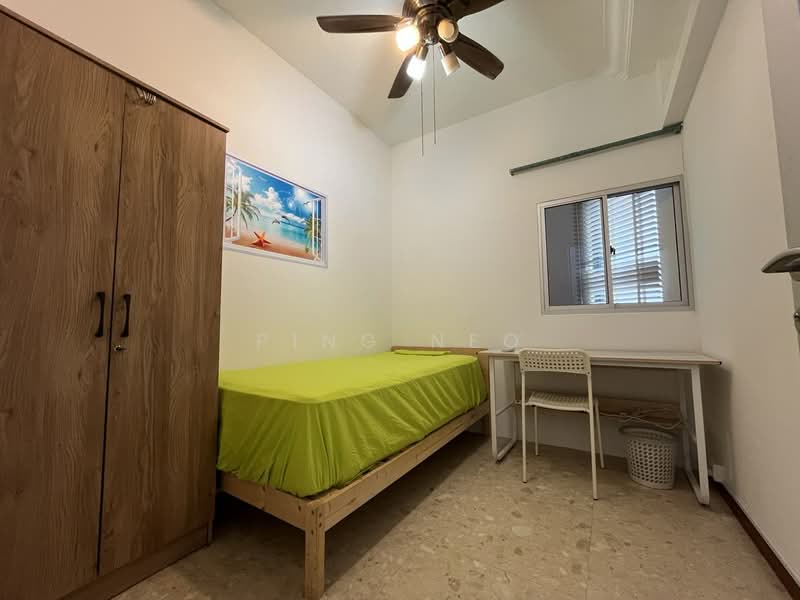 Summerdale, 10 Boon Lay Drive, Room Rental, 150 sqft, Condominium For Rent, by Ping Neo, 500184998 - Bedroom - PropertyGuru.com.sg