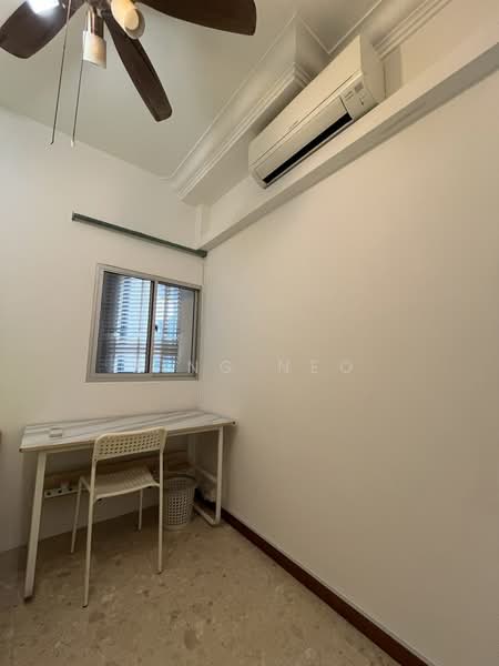 Summerdale, 10 Boon Lay Drive, Room Rental, 150 sqft, Condominium For Rent, by Ping Neo, 500184998 - Study - PropertyGuru.com.sg