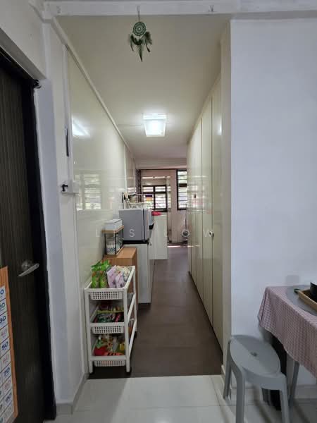28 Hoy Fatt Road, 28 Hoy Fatt Road, 2 Bedrooms, 645 sqft, HDB Flat For Sale, by Lis Low, 500184999 - Corridor - PropertyGuru.com.sg