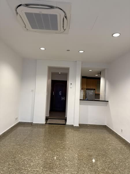 Riverside 48, 48 Robertson Quay, 1 Bedroom, 840 sqft, Apartment For Rent, by Winnie Loh L H, 500185004 - Spacious living area - PropertyGuru.com.sg