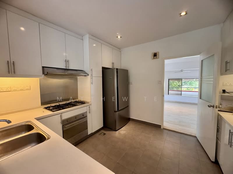 Villa Delle Rose, Taman Nakhoda, 3 Bedrooms, 3,000 sqft, Condominium For Rent, by Matthew Teo, 500185005 - Kitchen - PropertyGuru.com.sg