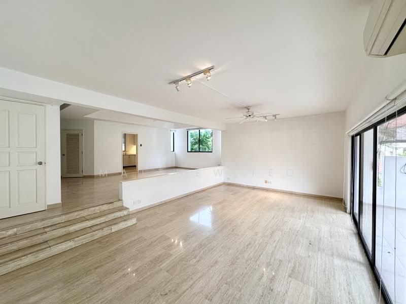 Villa Delle Rose, Taman Nakhoda, 3 Bedrooms, 3,000 sqft, Condominium For Rent, by Matthew Teo, 500185005 - Living Room - PropertyGuru.com.sg