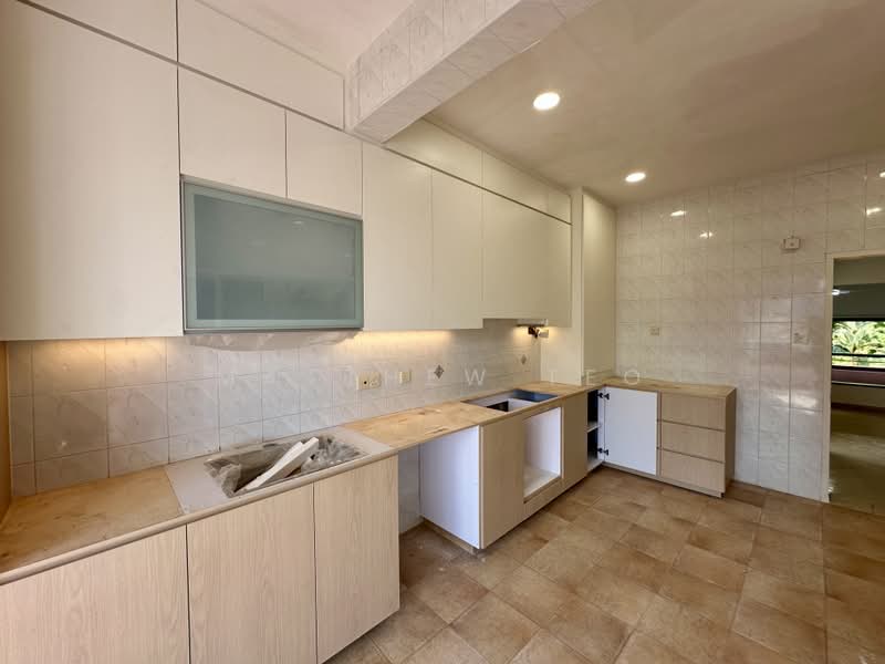 Villa Delle Rose, Taman Nakhoda, 3 Bedrooms, 2,800 sqft, Condominium For Rent, by Matthew Teo, 500185005 - Kitchen - PropertyGuru.com.sg
