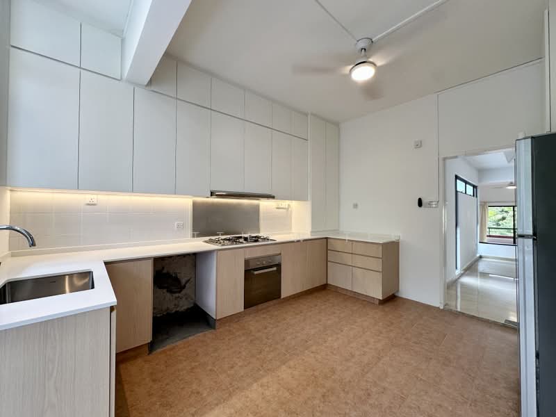Villa Delle Rose, Taman Nakhoda, 3 Bedrooms, 2,800 sqft, Condominium For Rent, by Matthew Teo, 500185005 - Kitchen - PropertyGuru.com.sg