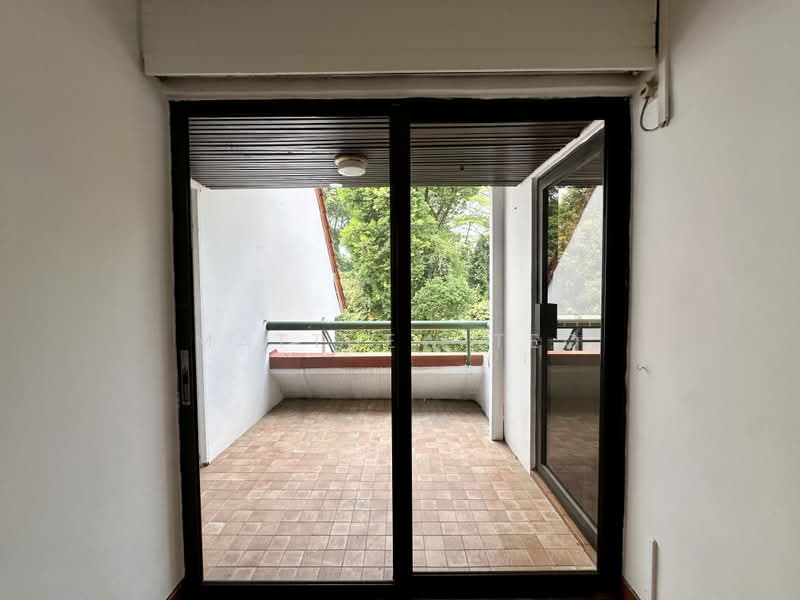 Villa Delle Rose, Taman Nakhoda, 3 Bedrooms, 2,800 sqft, Condominium For Rent, by Matthew Teo, 500185005 - Balcony - PropertyGuru.com.sg
