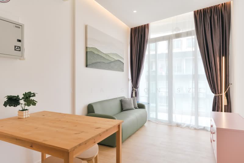Rangoon 88, 88 Rangoon Road, 1 Bedroom, 420 sqft, Condominium For Sale, by Athalia Soon Sze Yin, 500185006 - Living Room - PropertyGuru.com.sg