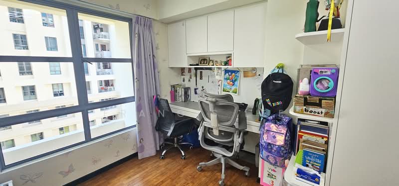 Aquarius By The Park, 1 Bedok Reservoir View, 2 Bedrooms, 893 sqft, Condominium For Rent, by Francis Lee, 500185014 - Study - PropertyGuru.com.sg
