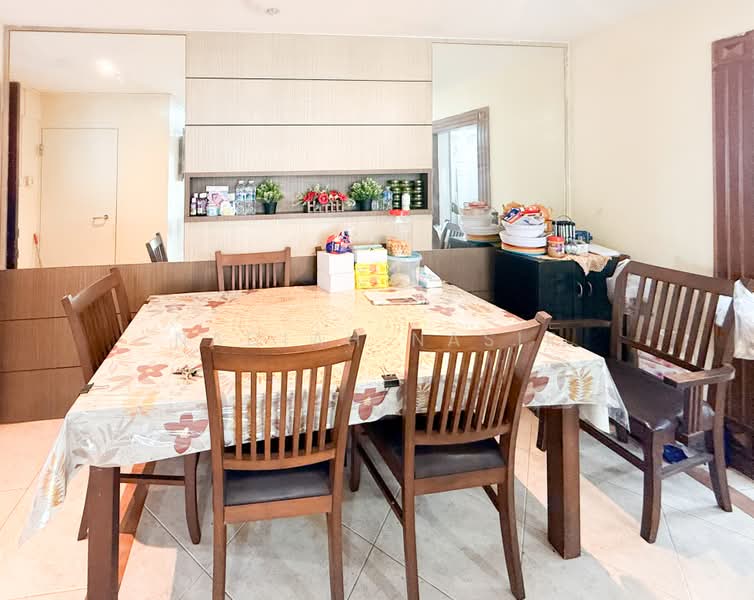 65 Teban Gardens Road, 65 Teban Gardens Road, 3 Bedrooms, 969 sqft, HDB Flat For Sale, by Nadiah Nasir, 500185016 - Dining Room - PropertyGuru.com.sg
