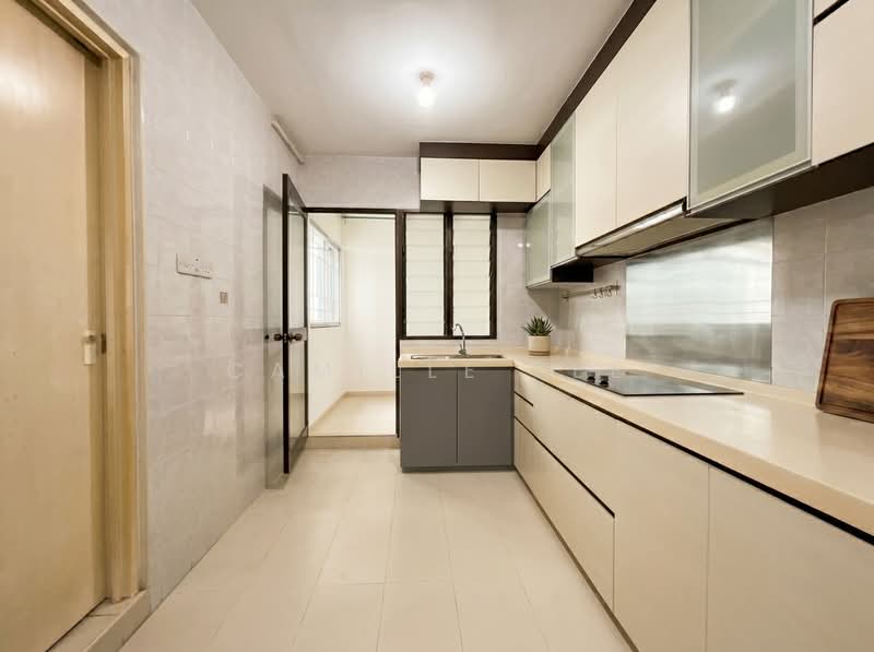 627 Jurong West Street 65, 627 Jurong West Street 65, 4 Bedrooms, 1,399 sqft, HDB Flat For Sale, by Camille Tee, 500185019 - Kitchen - PropertyGuru.com.sg