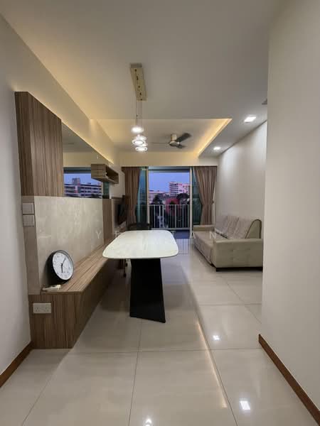1 Canberra, 13 Canberra Drive, 2 Bedrooms, 900 sqft, Executive Condominium For Rent, by Yen Tan, 500185042 - Living Room - PropertyGuru.com.sg