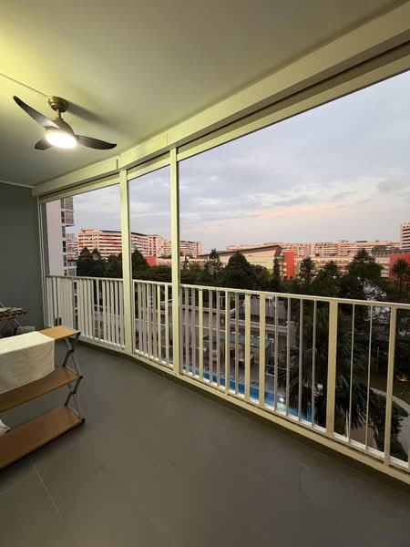 1 Canberra, 13 Canberra Drive, 2 Bedrooms, 900 sqft, Executive Condominium For Rent, by Yen Tan, 500185042 - Balcony - PropertyGuru.com.sg